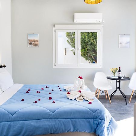 Ferienwohnung Aegean Blue Santorini Perissa Exterior foto